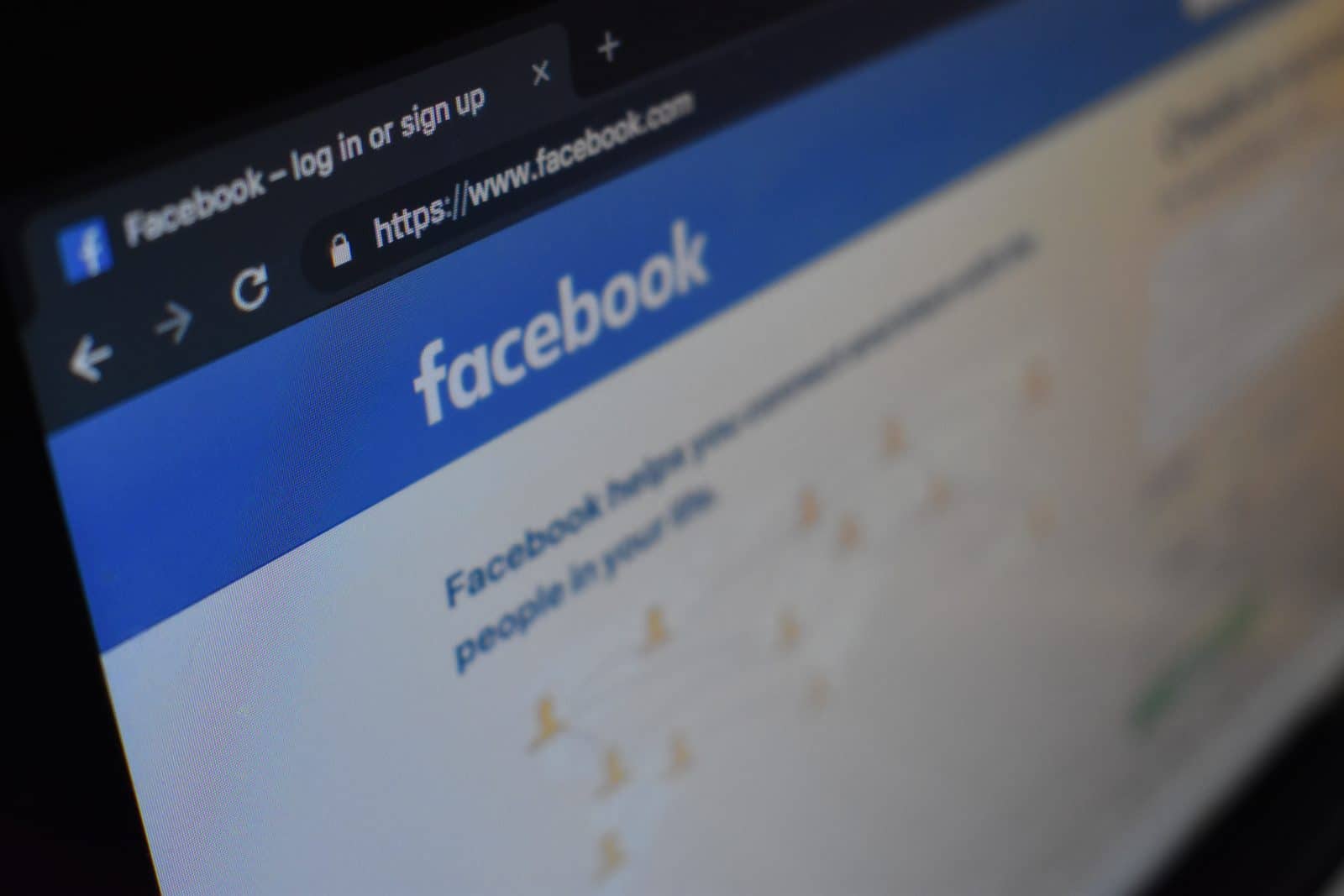 Facebook Extends Political Ads Rules to Balkans Before Elections