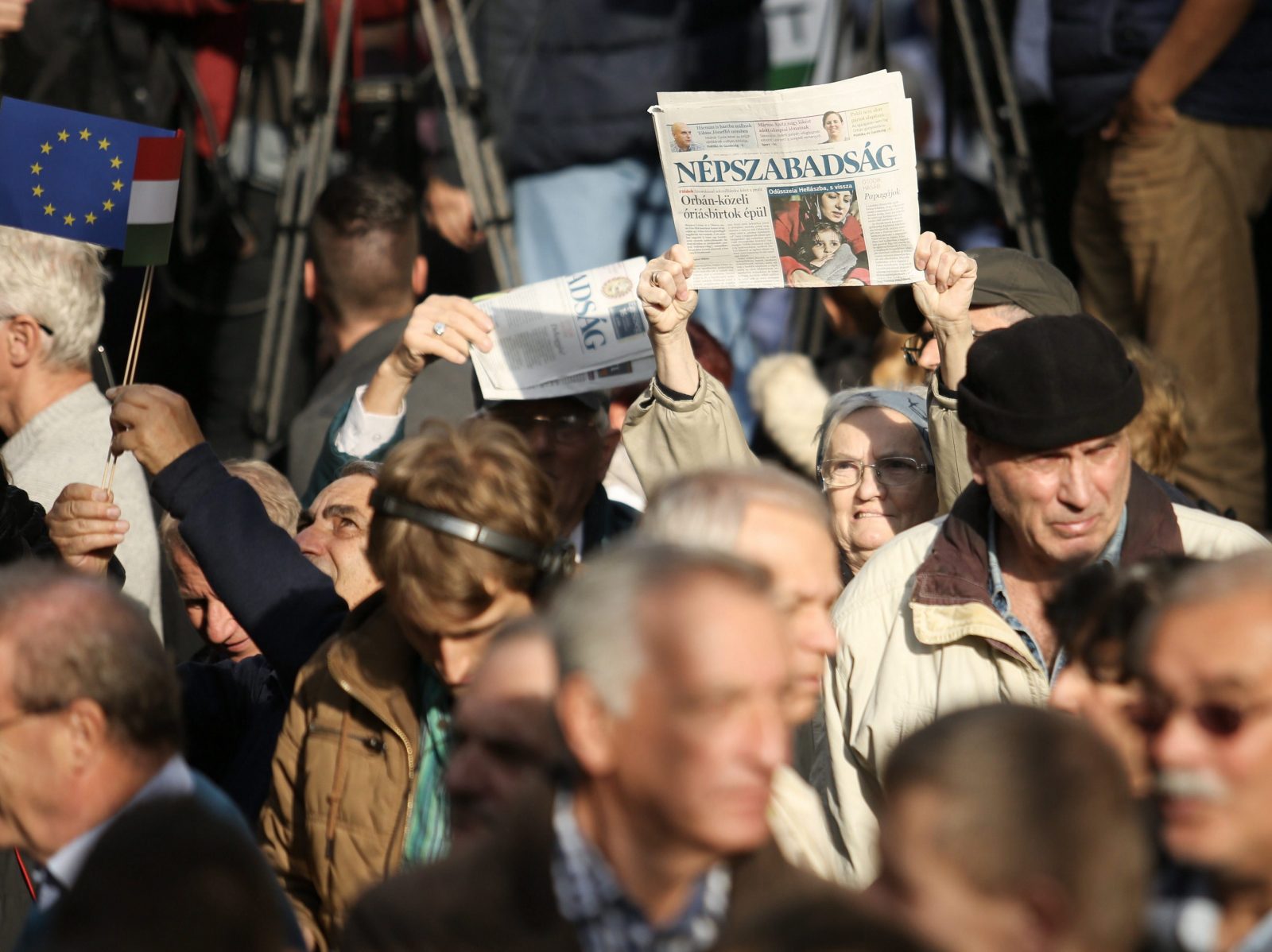 Press Freedom Groups Urge EU to Act over Hungary Media Violations