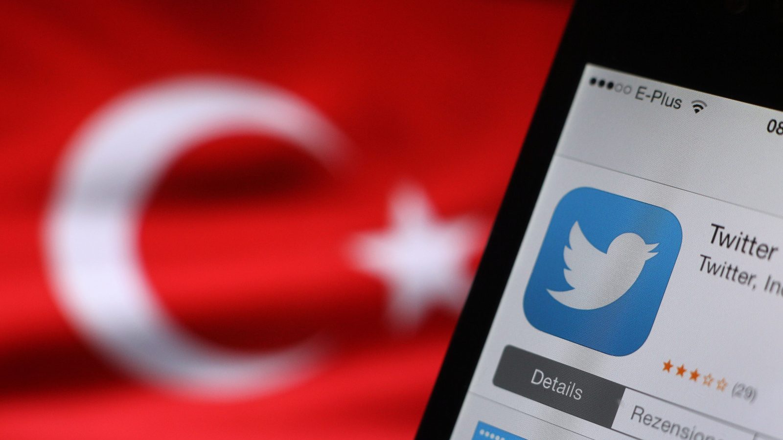 Turkey Bans Adverts on Twitter in Row Over Company Representative